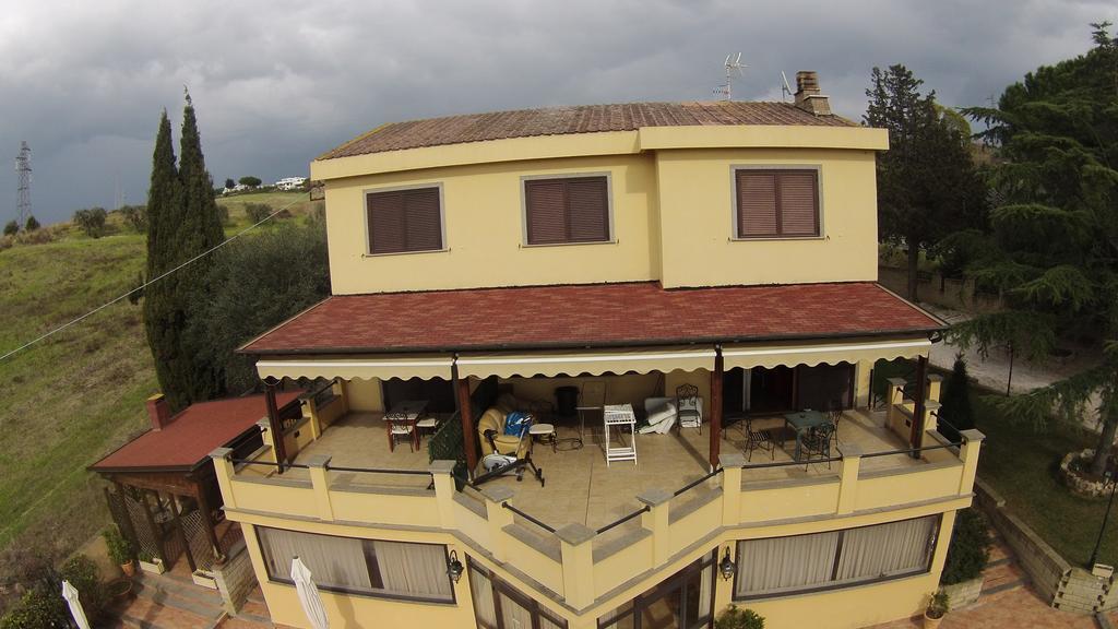 Bed And Breakfast La Corte Degli Ulivi Civitavecchia Dış mekan fotoğraf